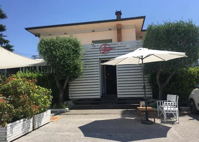 Casa Alba アパート ルッカ